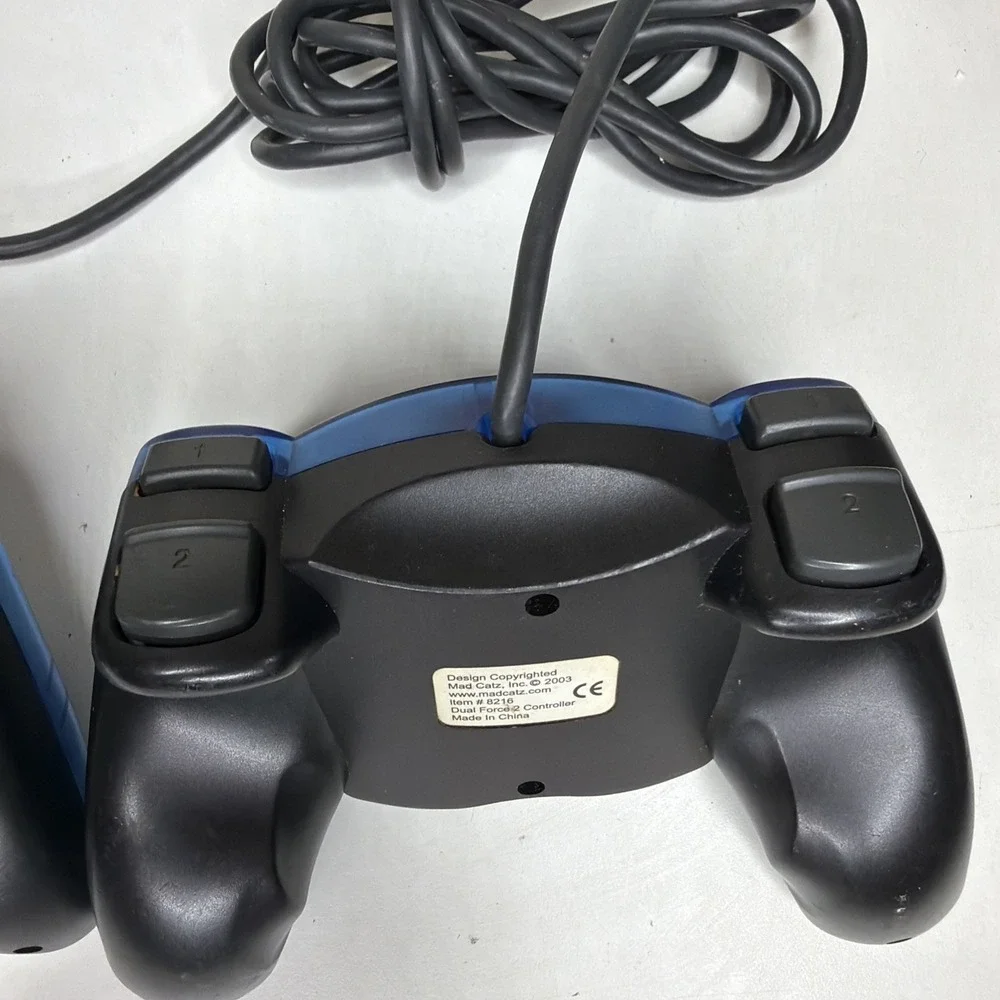 2 MadCatz 8216 Dual Force 2 Wired Gaming Controllers For Sony PlayStation 2